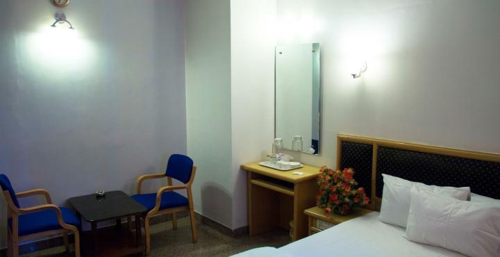 Oyo 539 Hotel Pearl Inn Bangalore Eksteriør billede