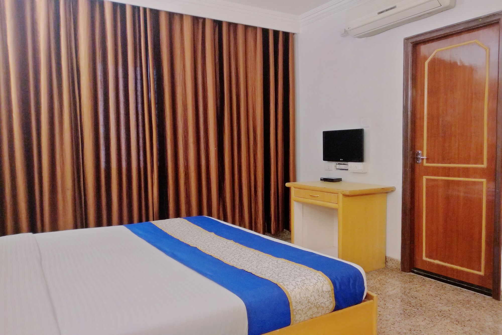 Oyo 539 Hotel Pearl Inn Bangalore Eksteriør billede
