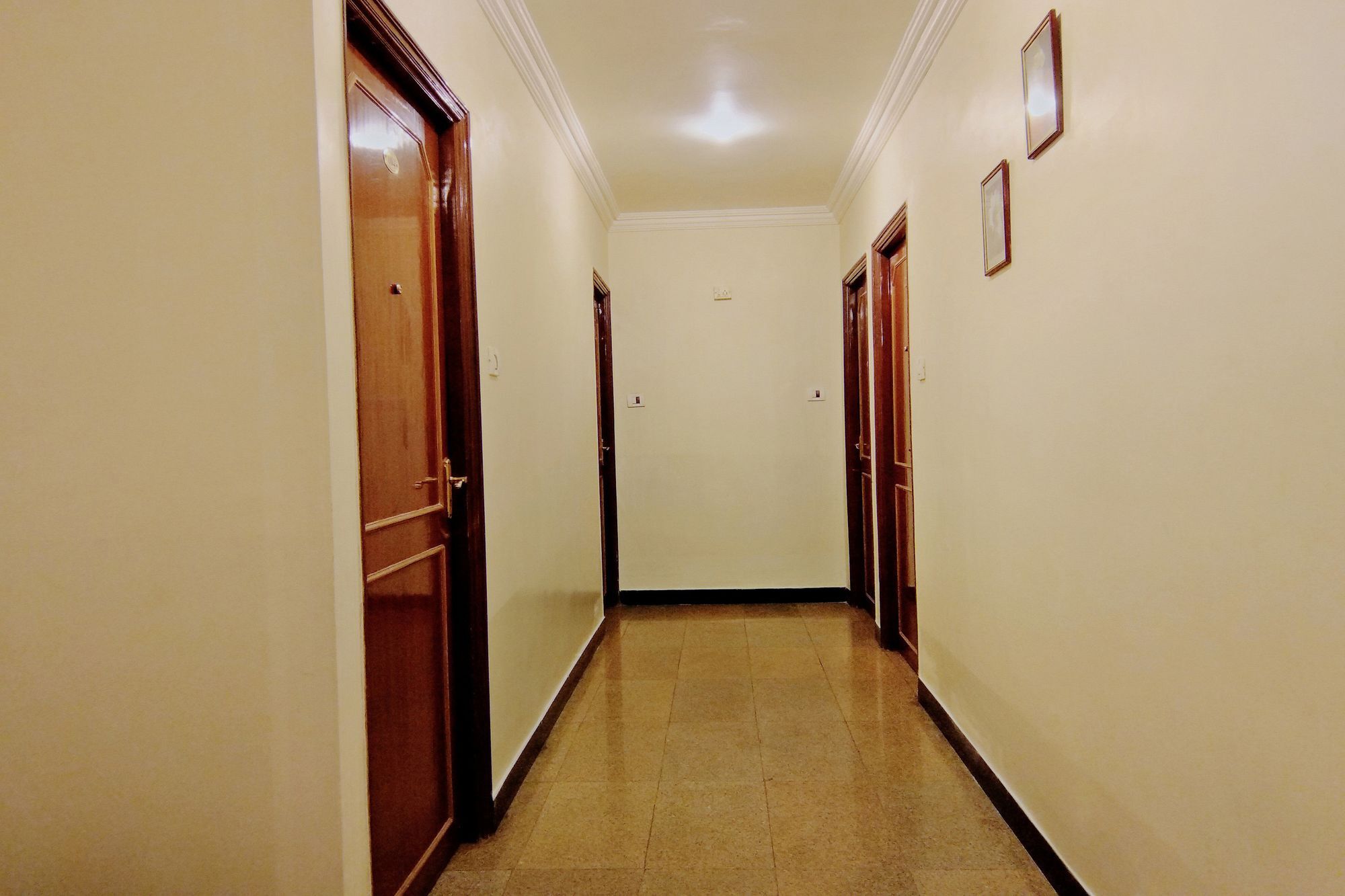 Oyo 539 Hotel Pearl Inn Bangalore Eksteriør billede