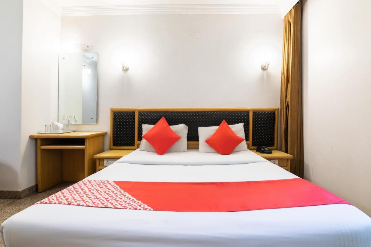 Oyo 539 Hotel Pearl Inn Bangalore Eksteriør billede